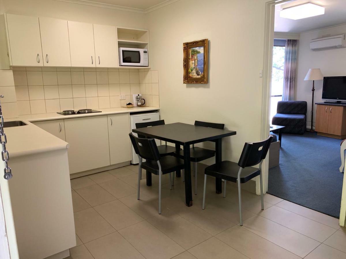 Albert Heights Serviced Apartments Ville de Ville de Melbourne Extérieur photo